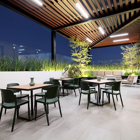 Staybridge Suites - Guadalajara Novena By Ihg Екстер'єр фото
