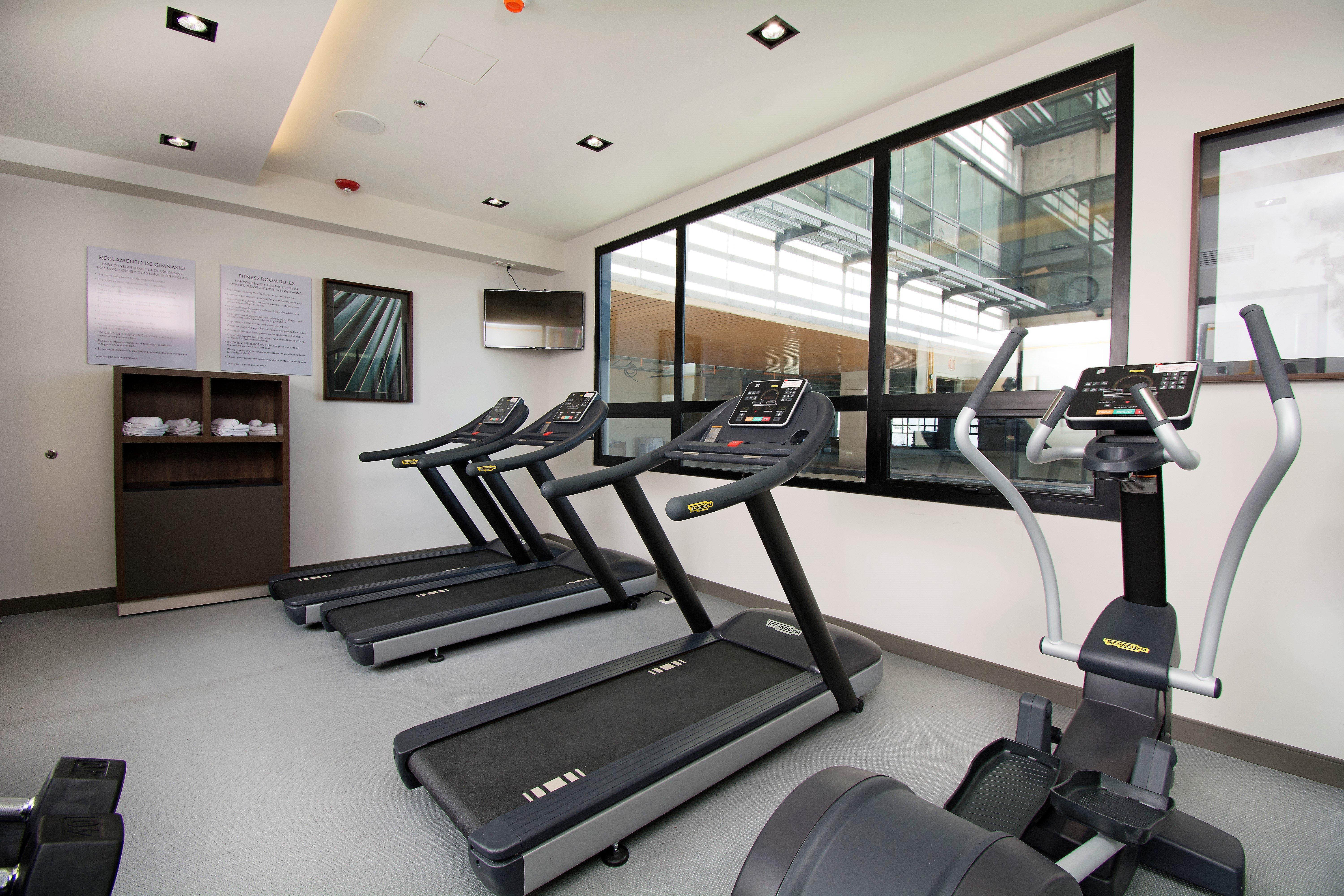 Staybridge Suites - Guadalajara Novena By Ihg Екстер'єр фото