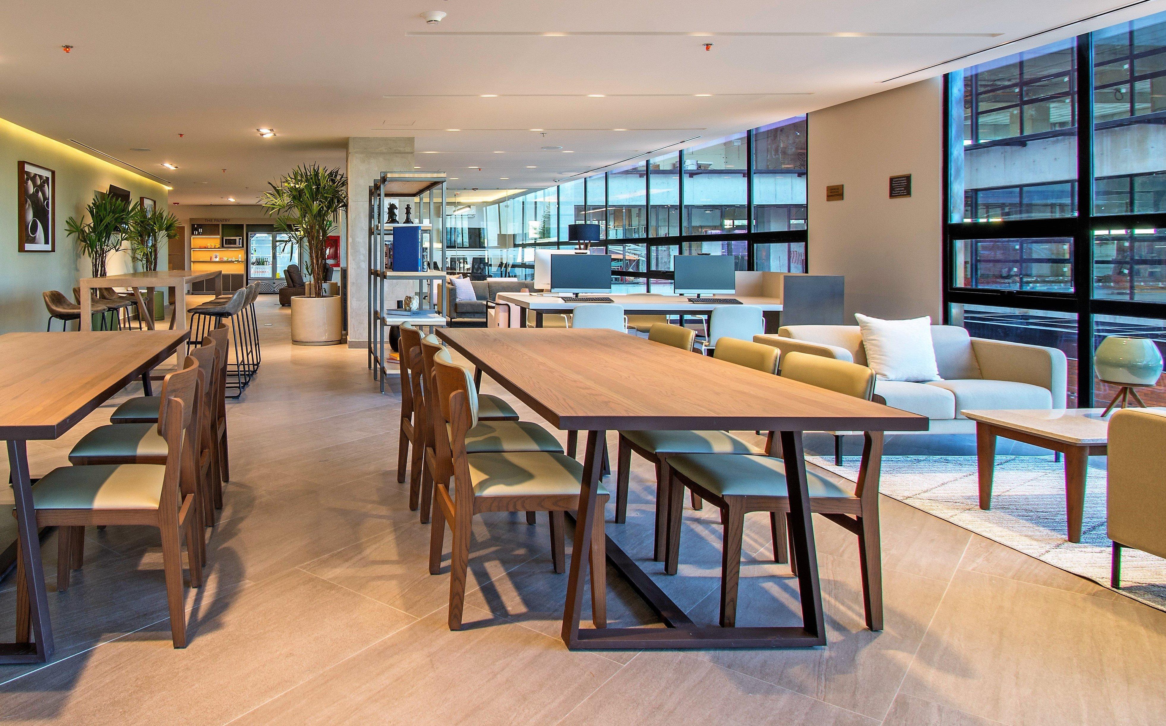 Staybridge Suites - Guadalajara Novena By Ihg Екстер'єр фото