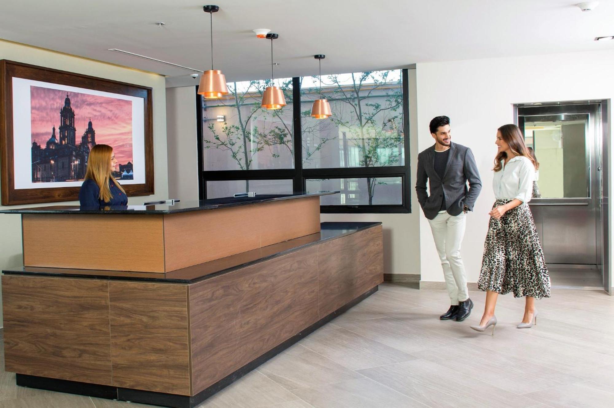 Staybridge Suites - Guadalajara Novena By Ihg Екстер'єр фото
